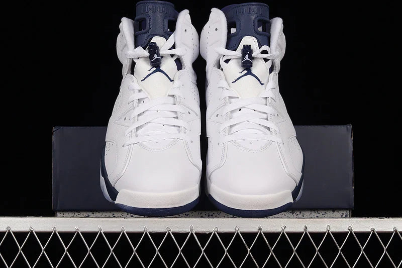 Air Jordan 6 Retro "Midnight Navy"