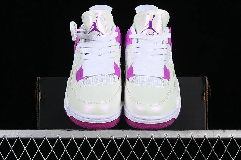 Air Jordan 4 Retro "Hyper Violet"