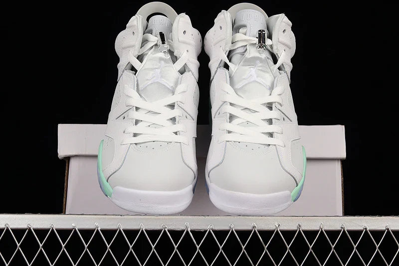 Air Jordan 6 Retro "Mint Foam"