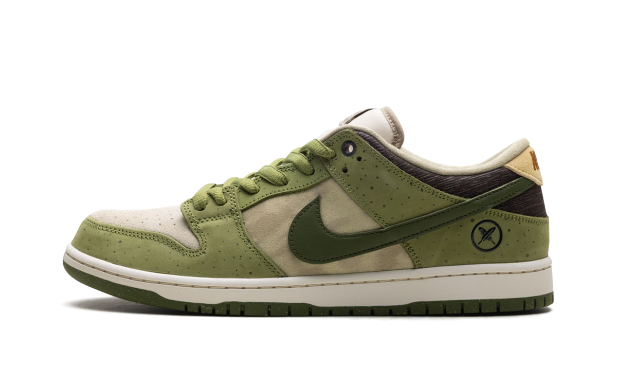 SB Dunk Low "Yuto Horigome - Matcha" HF8022 300