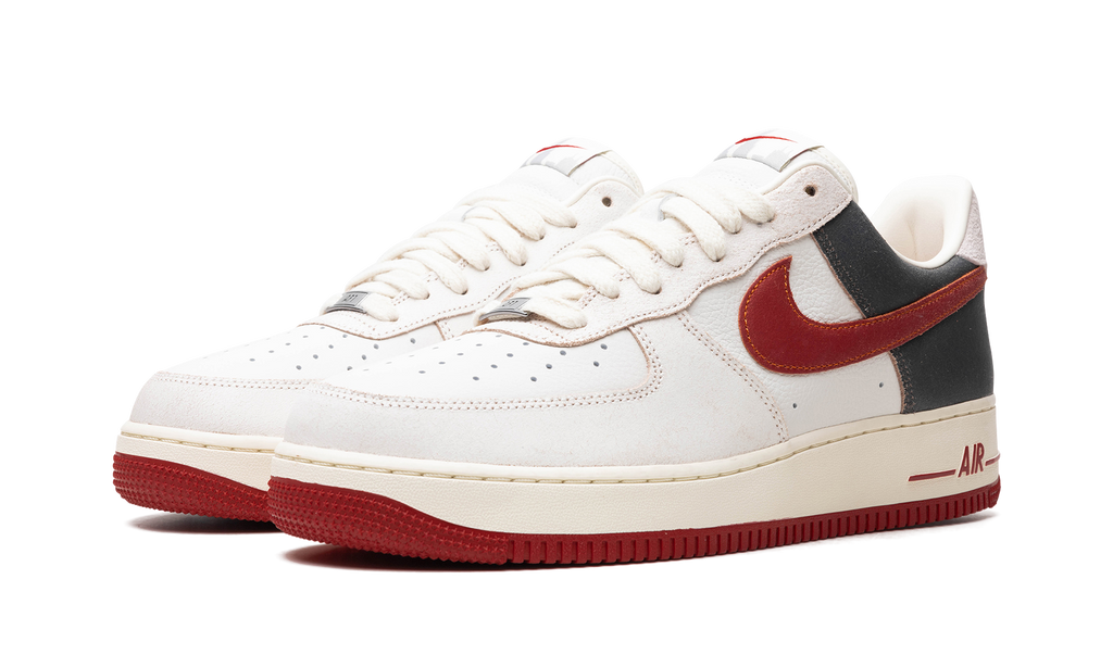 Air Force 1 Low "Chicago" FQ8743 121