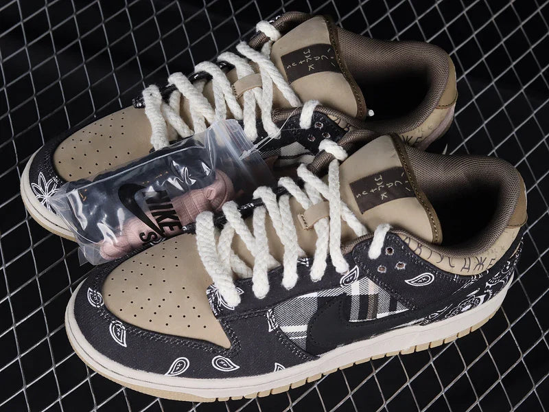 Air Jordan 1 Retro Low OG X Travis Scott "Cactus Jack"
