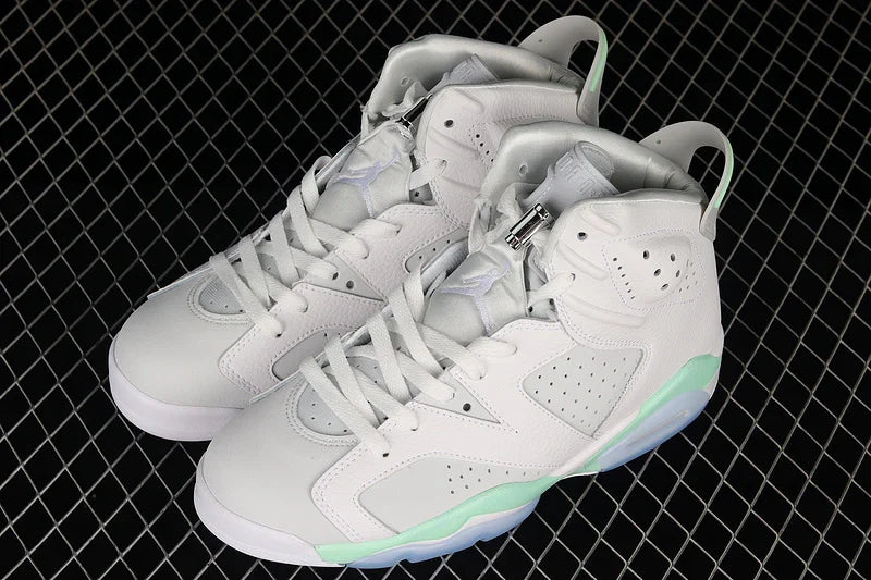 Air Jordan 6 Retro "Mint Foam"