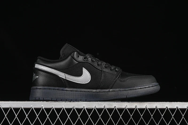 Air Jordan 1 Retro Low "Black White Dark Gum"