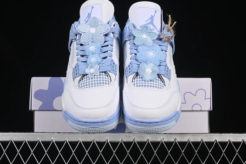 Air Jordan 4 Retro "Forget Me Not"