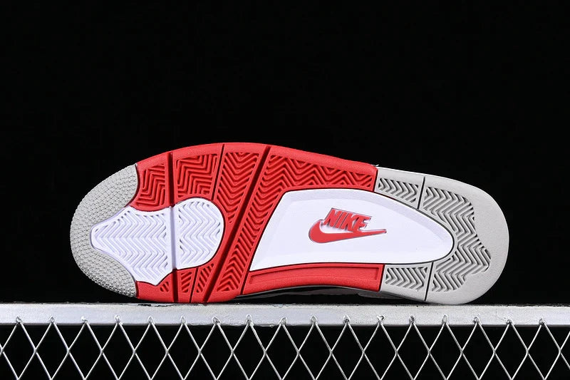 Air Jordan 4 Retro "Fire Red"