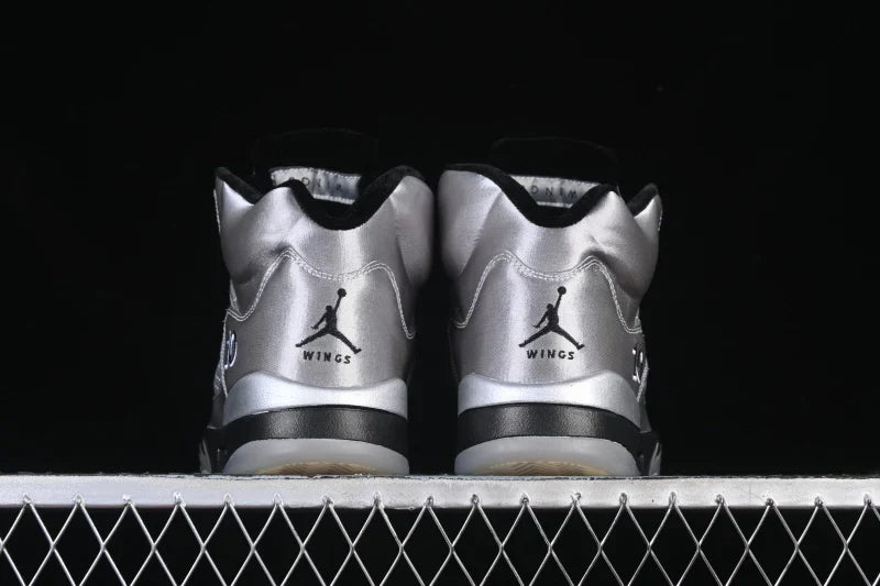 Air Jordan 5 Retro "Metallic Wings"