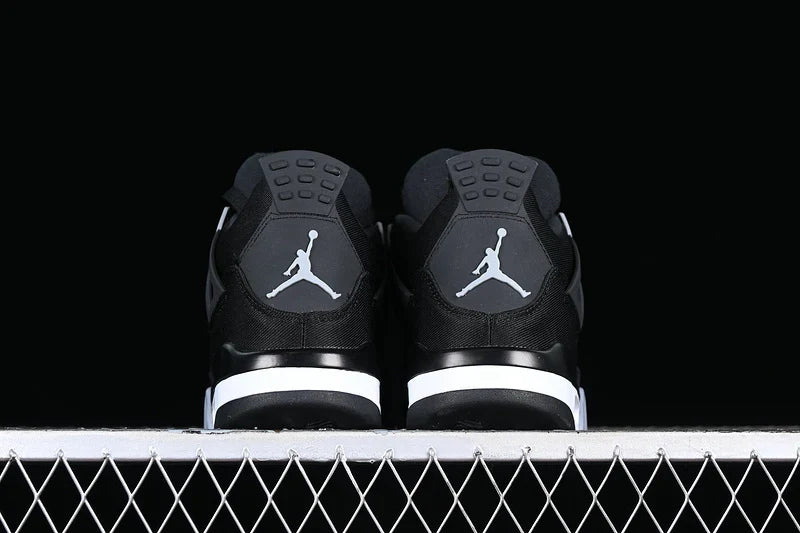 Air Jordan 4 Retro SE "Black Canvas"