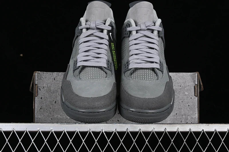 Air Jordan 4 Retro SE "Wet Cement"