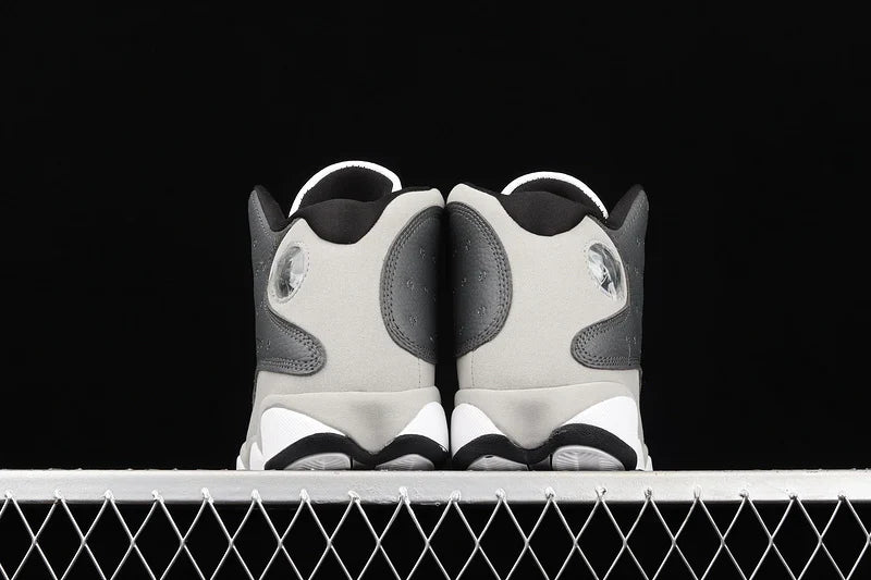 Air Jordan 13 Retro "Atmosphere Grey