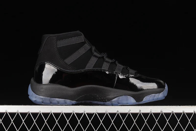 Air Jordan 11 Retro "Cap and Gown"
