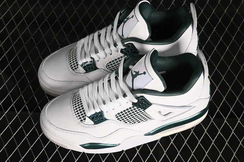 Air Jordan 4 Retro "Oxidized Green"
