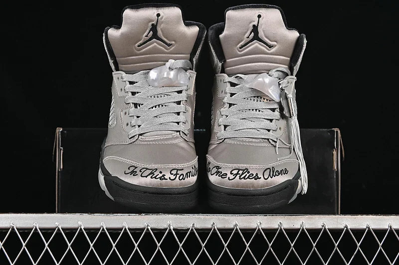 Air Jordan 5 Retro "Rose Metallic Wings"