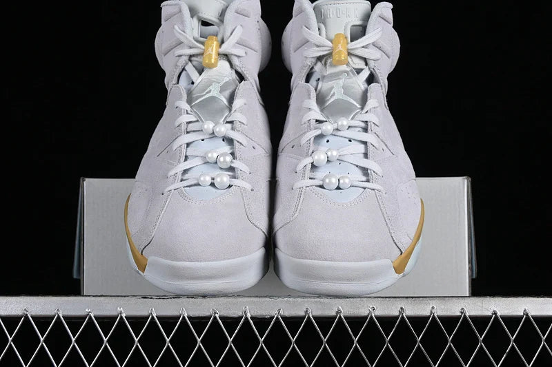 Air Jordan 6 Retro "Pearl"