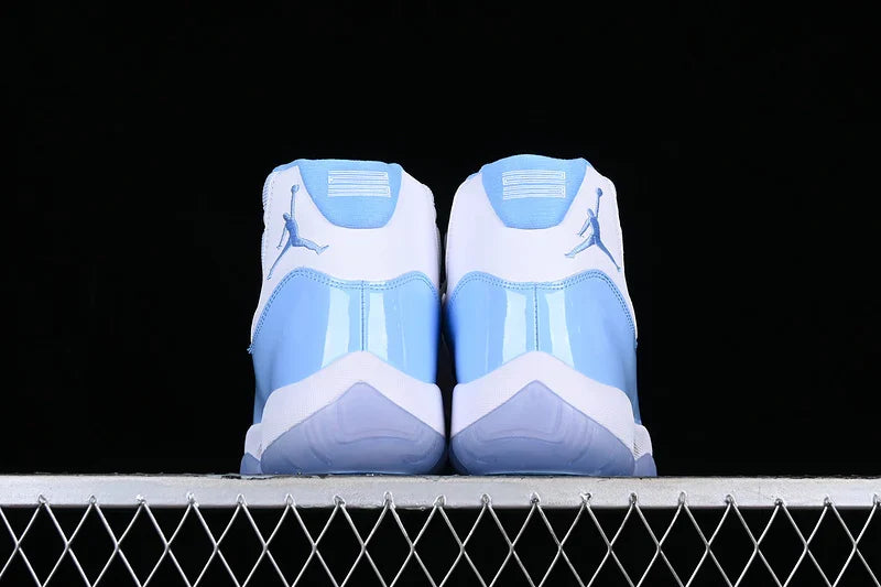 Air Jordan 11 Retro "UNC"