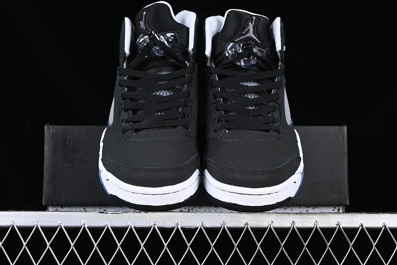 Air Jordan 5 Retro "Moonlight"