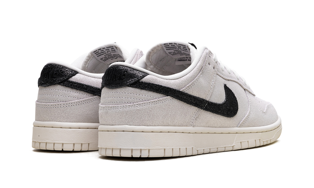Dunk Low SE WMNS "Team Red" HQ3502 100