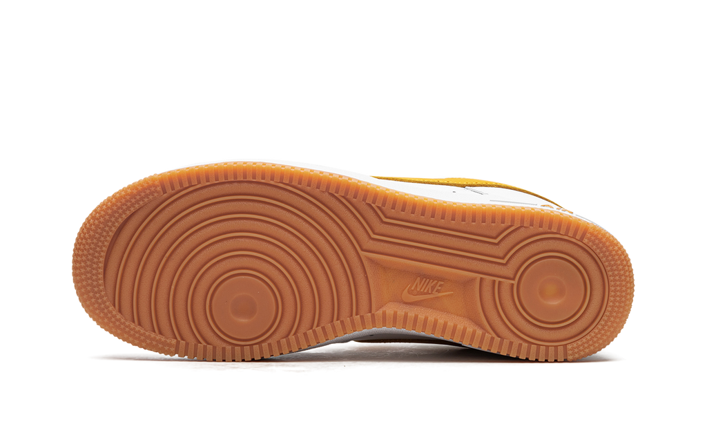 Air Force 1 Low "Waterproof - University Gold" FD7039 100