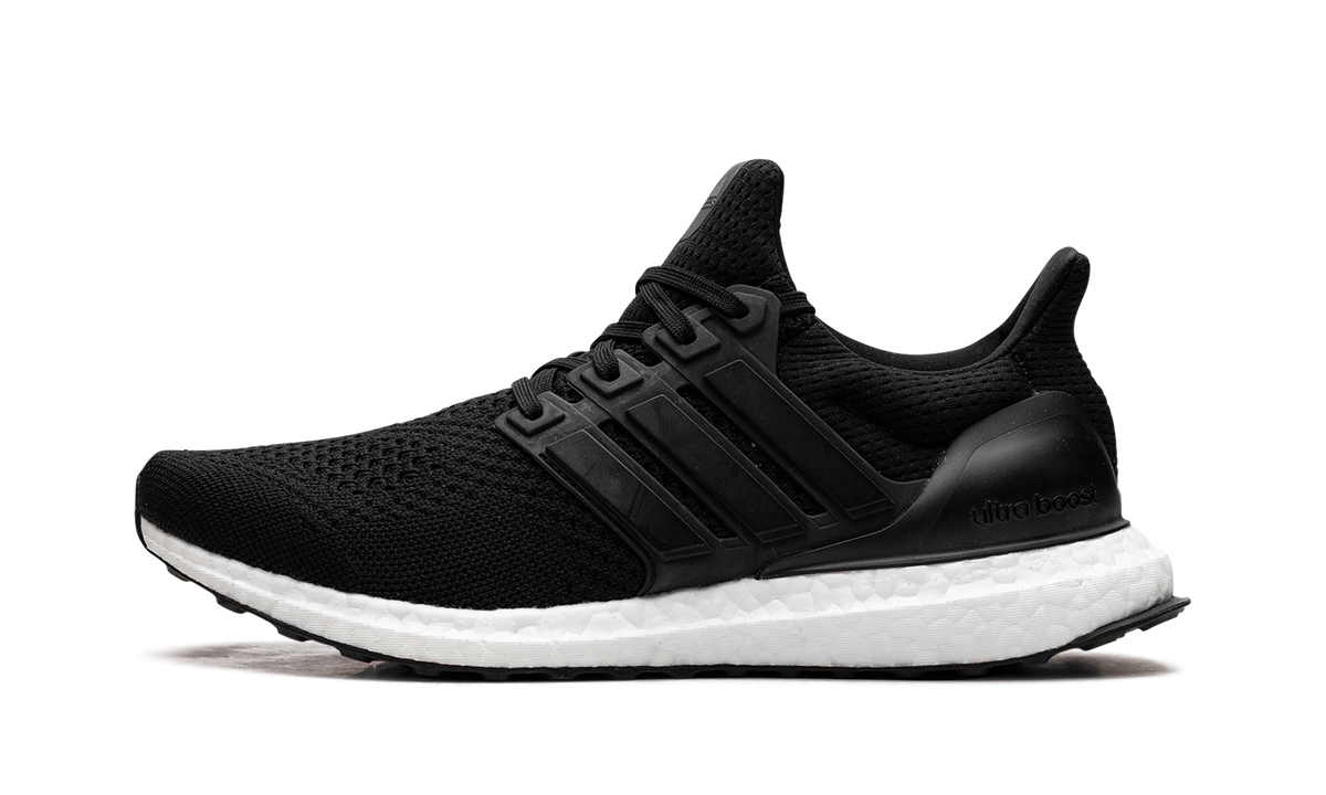 Ultraboost 1.0 Wmns "Black/White" HQ4206