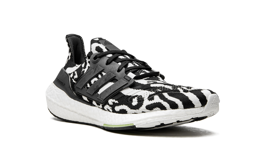 Ultraboost 22 "Zebra" GX6300