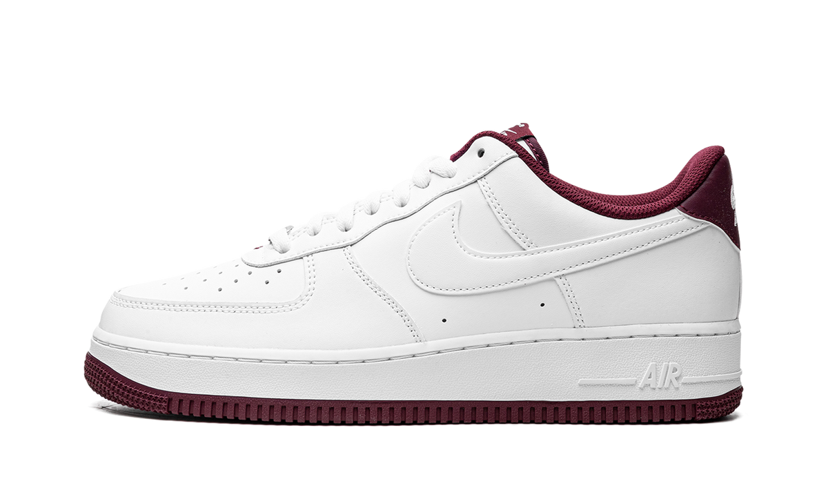 Air Force 1 Low '07 "White / Dark Beetroot" DH7561 106